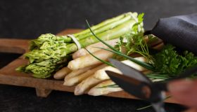 Asparagi: benefici, proprietà e come mangiarli a dieta