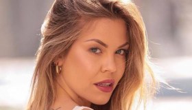 Costanza Caracciolo: “Sento una grossa responsabilità verso i miei follower. Il parto? È andato bene grazie a Mina”