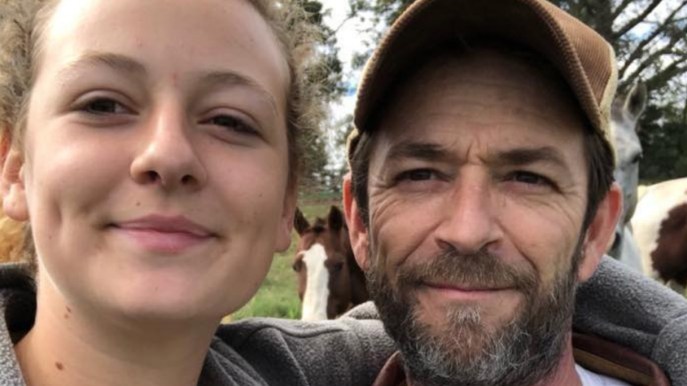 Luke Perry, la figlia Sophie gli dedica una scuola in Malawi a due mesi dalla morte