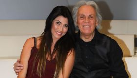 A casa di Riccardo Fogli e Karin Trentini: luminosa e con piscina