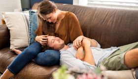 Care donne, è ora di sopprimere la crocerossina che è in voi