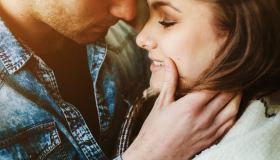 Le donne impegnate hanno sempre un uomo di riserva. Lo dice la scienza