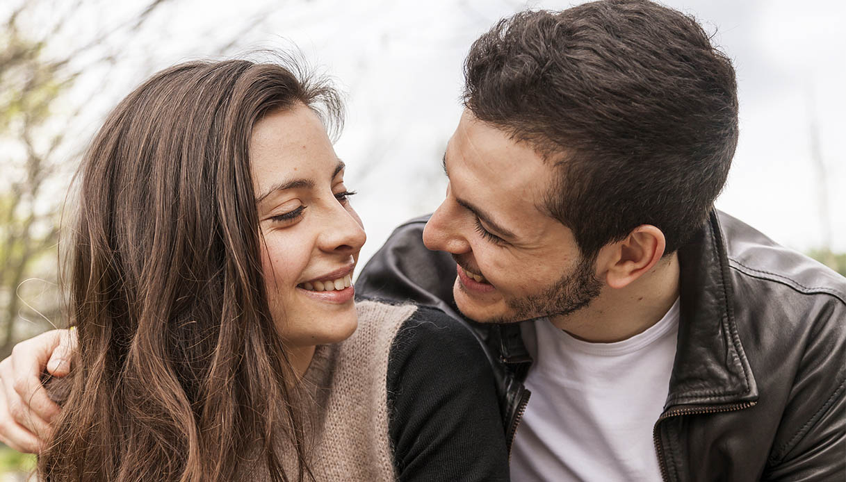 Nella Mano C è Quella Dell Amore