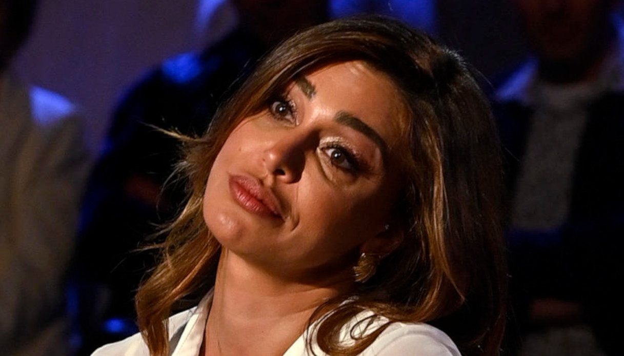 Belen Rodriguez di nuovo incinta di De Martino: il messaggio su Instagram e le indiscrezioni