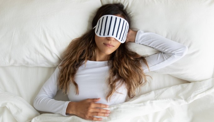 Ridurre le occhiaie: l'importanza del sonno