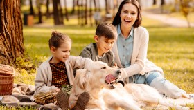 Insegna a tuo figlio a rispettare gli animali e la natura: sarà un adulto migliore