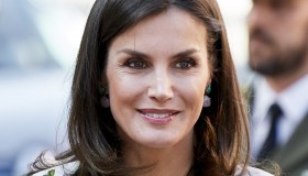 Letizia di Spagna ricicla l’abito low cost per la terza volta e non sbaglia