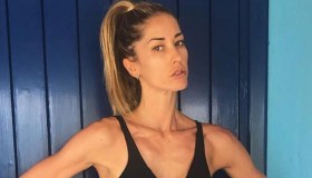 Elena Santarelli furiosa su Instagram: “Basta con questa magrezza”