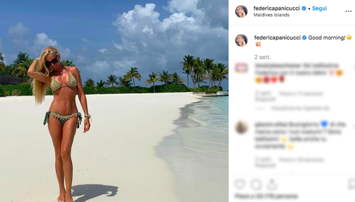 Federica Panicucci in bikini Instagram