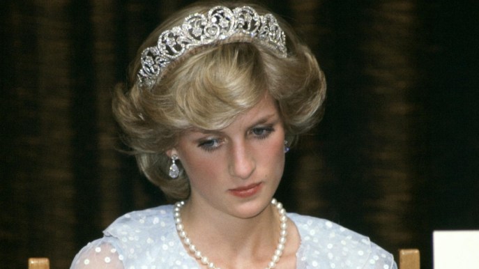 Lady Diana, il gesto di Camilla ai funerali (la Regina si infuriò)