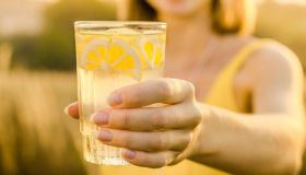 Dieta Master Cleanse, perdere mezzo chilo al giorno con la limonata