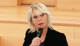 Sara Affi Fella, l’ex tronista sfida Maria De Filippi: “Sono stata troppo in silenzio”