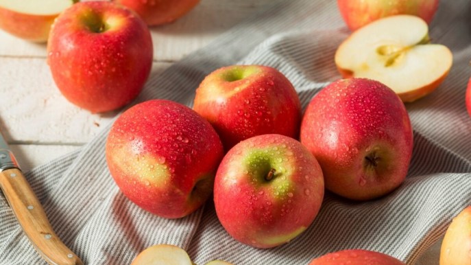 Dieta con mela rosa: fai il pieno di antiossidanti e proteggi i reni