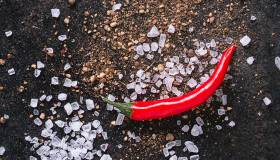 Eliminare il sale si può, con il peperoncino