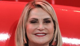 Simona Ventura: “Corona era diabolico”. La reazione di lui