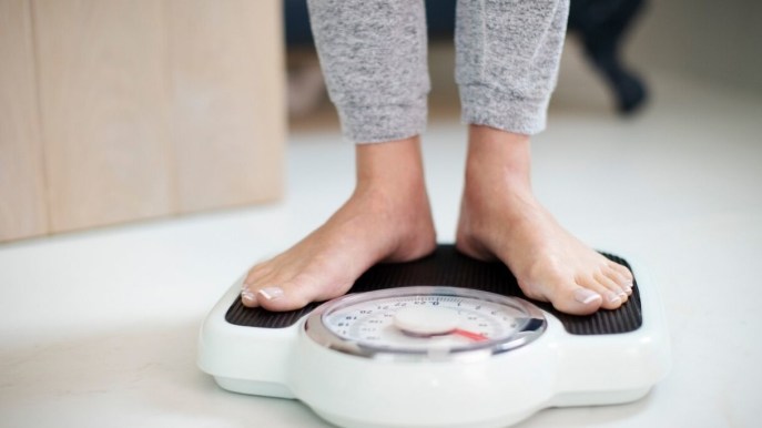 Come cambia il corpo negli anni: quanto aumenta il peso