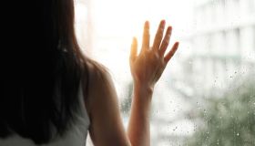 L’illusione del vetro e la paura di frantumarsi in mille pezzi