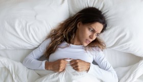 Sindrome delle gambe senza riposo: cos’è, perché viene e come si affronta