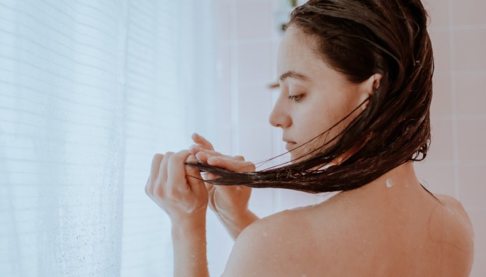 Haircare routine completa: il balsamo, un alleato dei capelli
