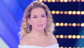 Live, Sgarbi non chiede scusa alla D’Urso: la sua reazione