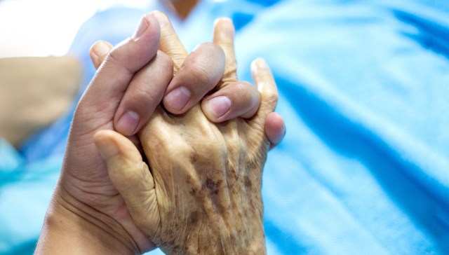 Era Mio Padre La Commovente Poesia Sulle Vittime Del Coronavirus Dilei