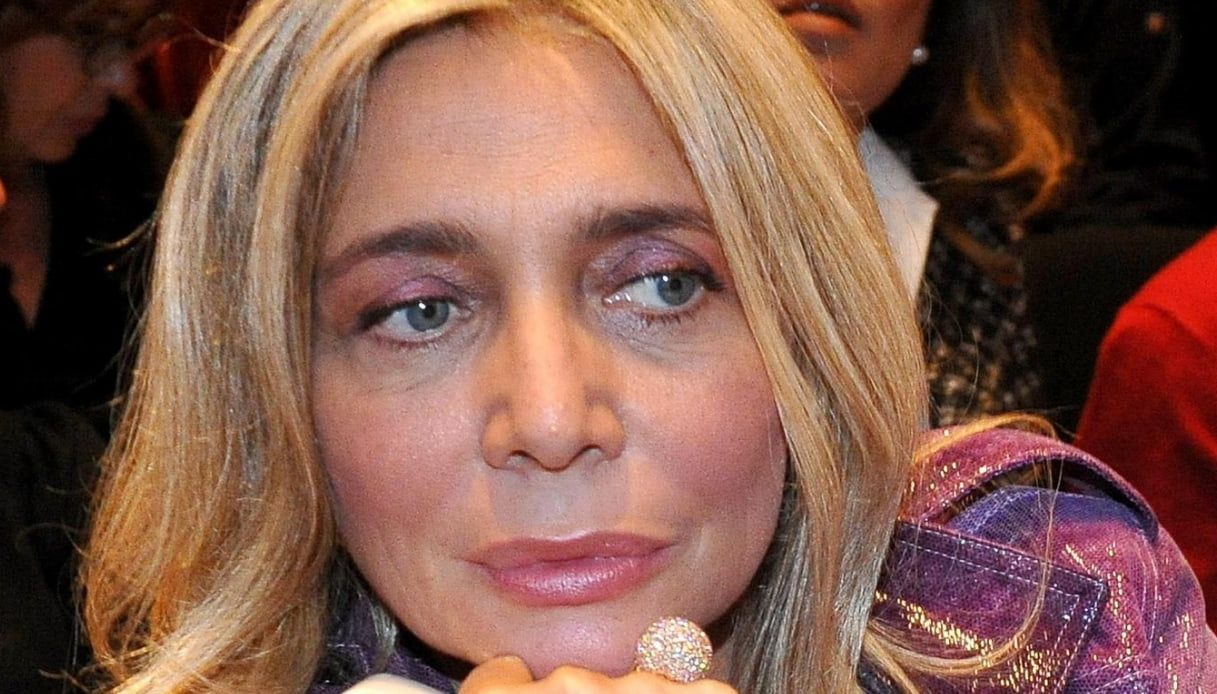 Domenica In, Mara Venier preoccupata: il marito è la sua forza