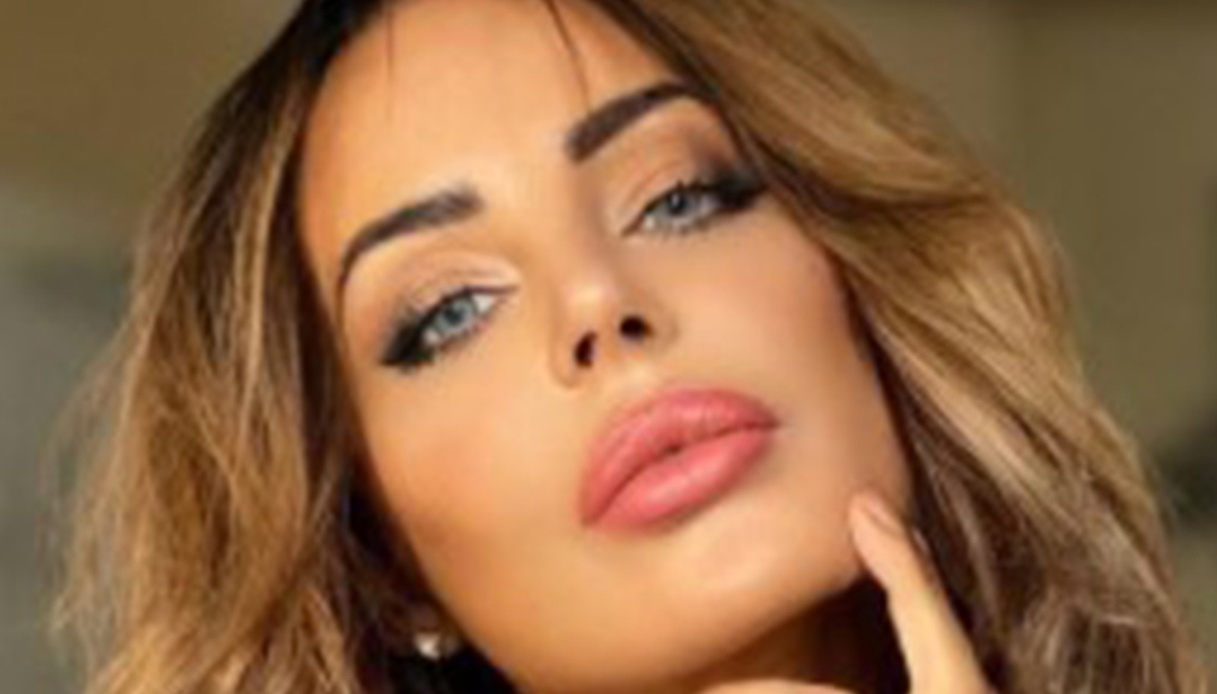 Nina Moric lascia Instagram e cambia vita con Fabrizio Corona