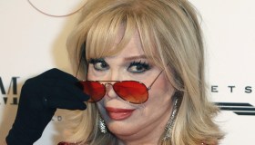 Amanda Lear: “Non sarò mai vecchia”. E fa una rivelazione su Fellini