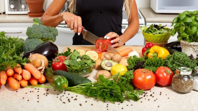 Dieta antinfiammatoria, cos’è, cosa mangiare ed esempio di menù