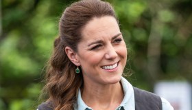 Kate Middleton torna al lavoro ma il gilet è un imperdonabile errore di stile
