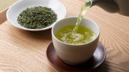 Tè Sencha e fai il pieno di antiossidanti e benessere