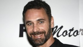 Raoul Bova compie 49 anni e festeggia con i figli e Rocio Munoz Morales