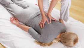 I benefici dello shiatsu e come riceverlo da un professionista