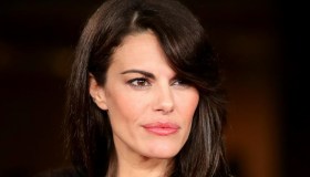 Vip positivi al Covid-19, i messaggi di fan e colleghi