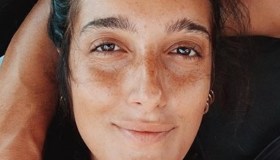 Levante sorride su Instagram con un uomo misterioso