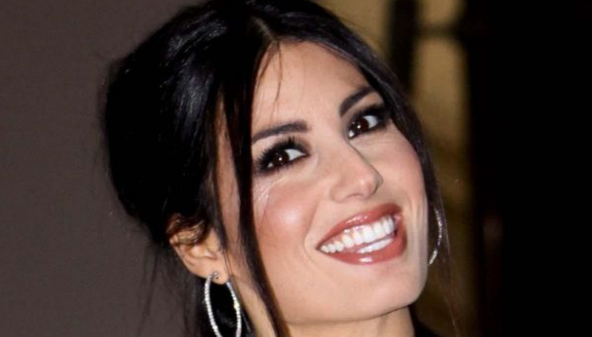 GF Vip, Elisabetta Gregoraci su Instagram parla del mancato ingresso: “So che mi aspettavate”