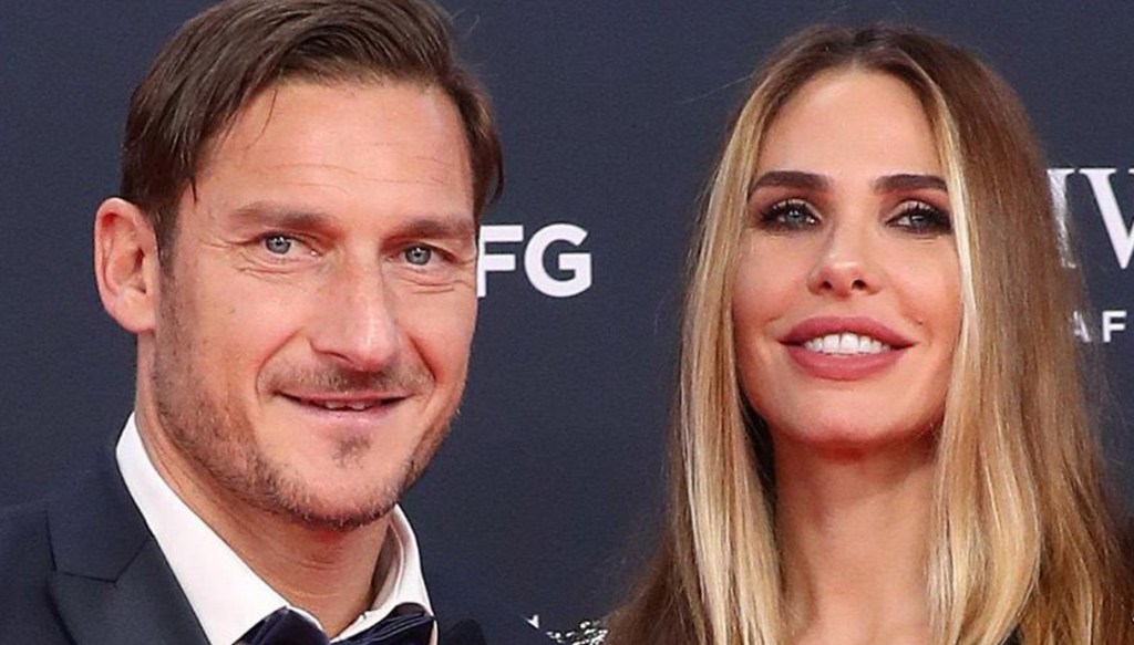 Ilary Blasi Romantici Auguri Per Il Compleanno Di Francesco Totti Dilei