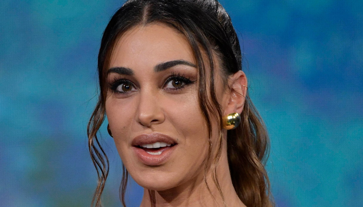 Belen Rodriguez e Antonino: la prima romantica foto di coppia su Instagram