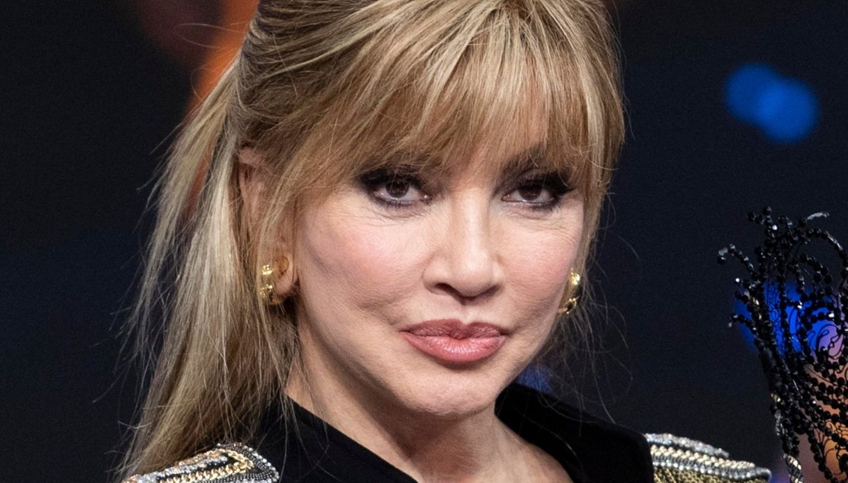 Ballando, Milly Carlucci parla dopo il malore di Marco De Angelis: torna Samuel Peron