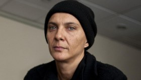 Storie Italiane, Rosalinda Celentano ha problemi alla gamba: parla Tinna Hoffmann