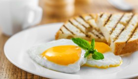 Carenza di calcio: cause, sintomi e cosa mangiare