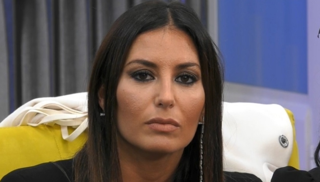 GF Vip Elisabetta Gregoraci Perde La Pazienza Lo Sfogo Contro Dayane