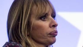 Ballando, l’omaggio a Proietti e il malore della Mussolini: i momenti cult della 8° puntata