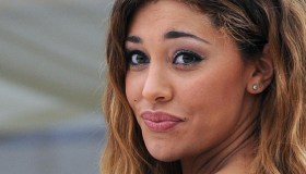 Belen Rodriguez è incinta, l’annuncio ufficiale: “Sono al quinto mese”