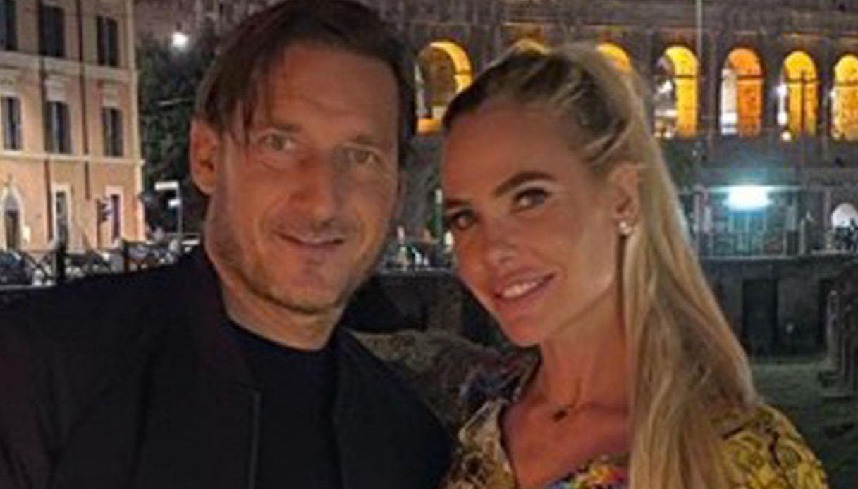 Ilary Blasi e Totti tornano a sorridere con la famiglia su Instagram