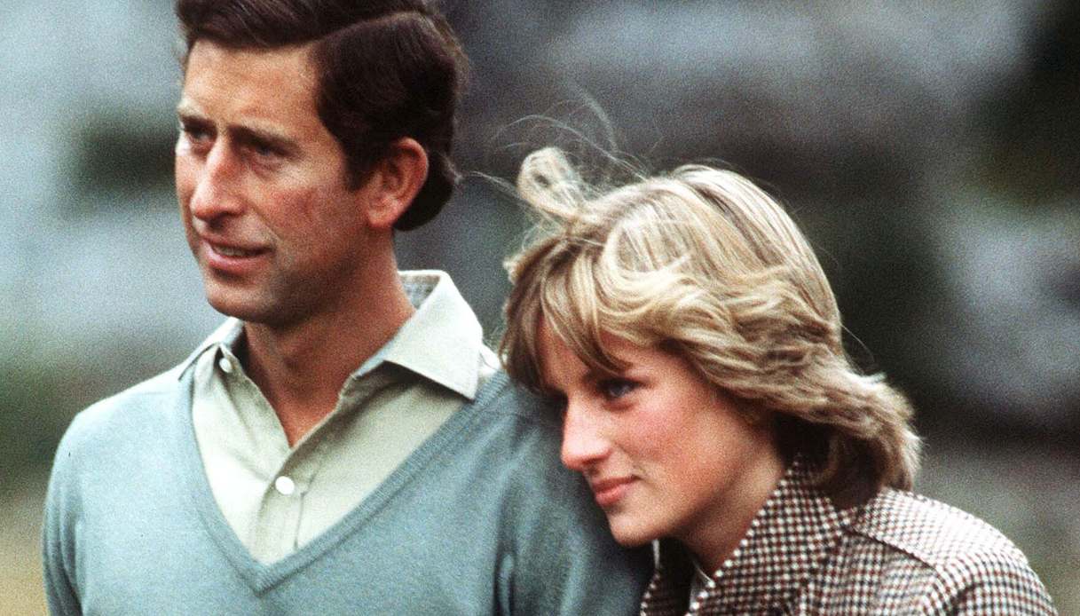 Carlo E Diana Una Storia D Amore