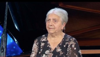Tu Sì Que Vales: la storia di Nerina, pianista 81enne che ha conquistato la De Filippi