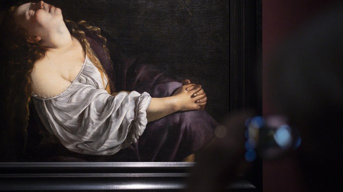 Artemisia Gentileschi: la pittrice guerriera dal talento e il coraggio inestimabile