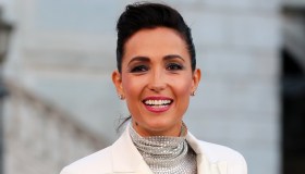 Caterina Balivo in terrazzo, la foto dei piedi incanta Instagram