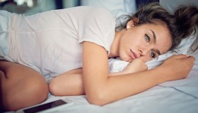 Soffrire in silenzio: ecco perché non fa bene e come esprimere i propri bisogni